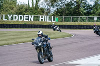 Middle 1 Group Silver_Grey Bikes